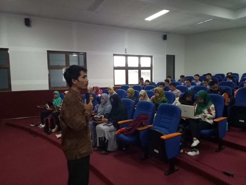 Mendeley Training for New Students of Mathematics Education Class of 2019